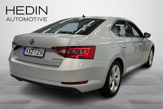 Skoda Superb vaihtoauto