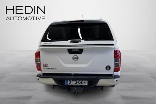 Nissan Navara vaihtoauto