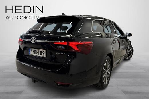 Toyota Avensis vaihtoauto