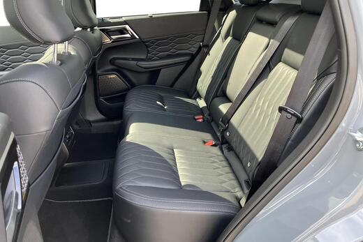 Mitsubishi Outlander vaihtoauto