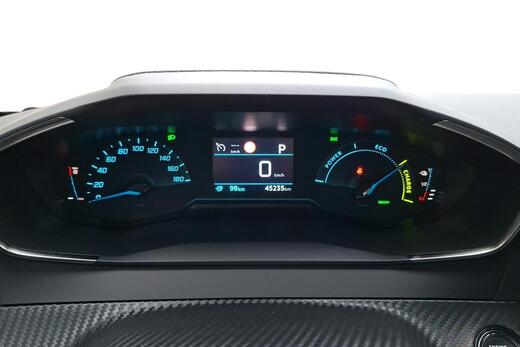 Peugeot e-2008 vaihtoauto
