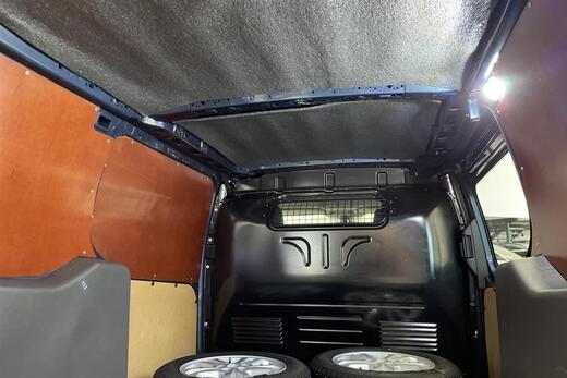 Ford Transit Connect vaihtoauto