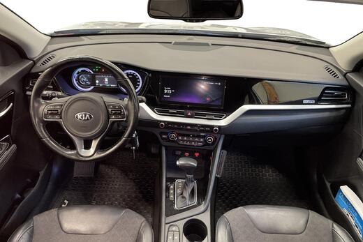 Kia Niro plug-in vaihtoauto
