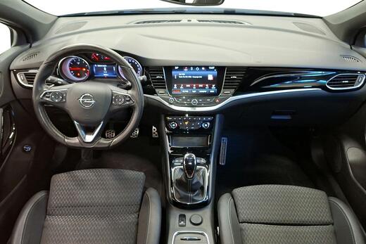 Opel Astra vaihtoauto