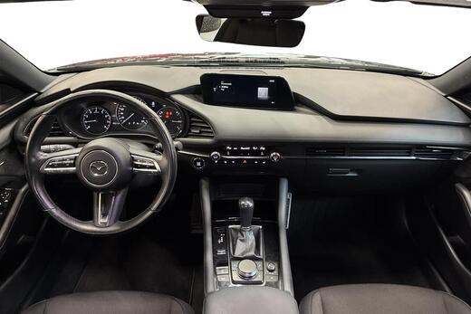 Mazda 3 vaihtoauto