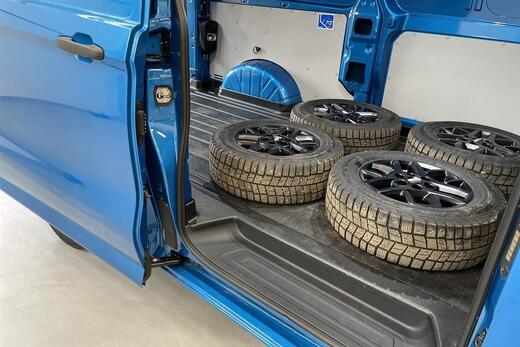 Ford Transit Custom vaihtoauto