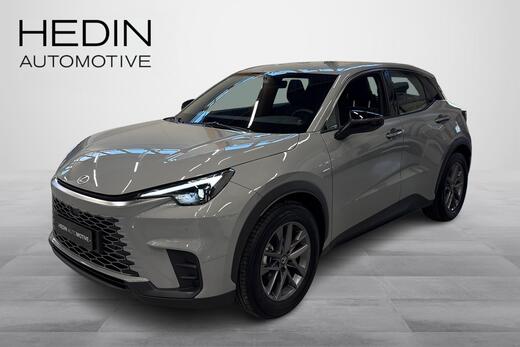 Lexus LBX vaihtoauto