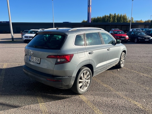 Skoda Karoq vaihtoauto