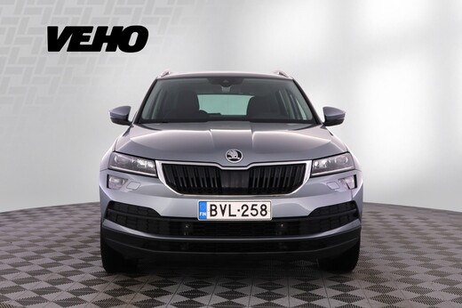 Skoda Karoq vaihtoauto