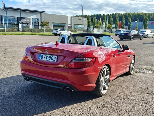 Mercedes-Benz SLK vaihtoauto