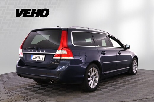 Volvo V70 vaihtoauto