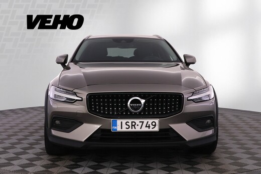 Volvo V60 Cross Country vaihtoauto
