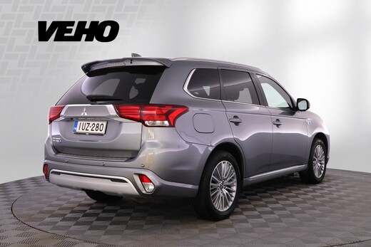 Mitsubishi Outlander PHEV vaihtoauto