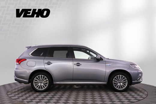 Mitsubishi Outlander PHEV vaihtoauto