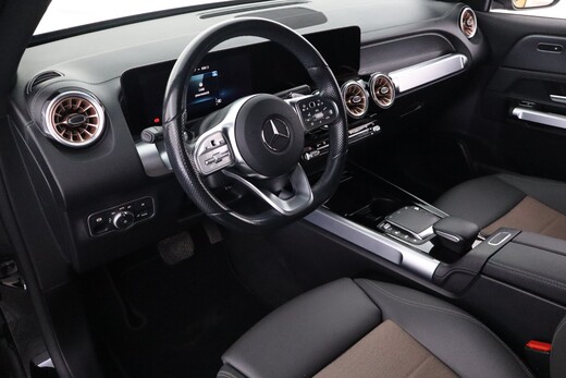 Mercedes-Benz EQB vaihtoauto
