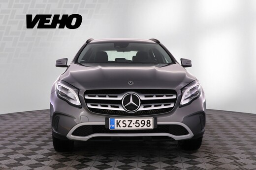Mercedes-Benz GLA vaihtoauto