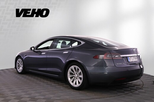 Tesla Model S vaihtoauto