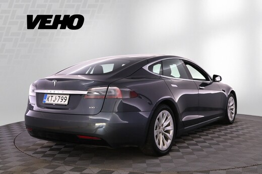 Tesla Model S vaihtoauto