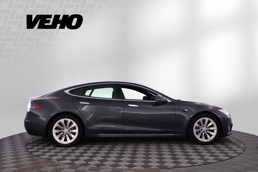 Tesla Model S vaihtoauto