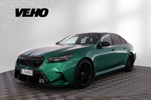 BMW M5 vaihtoauto