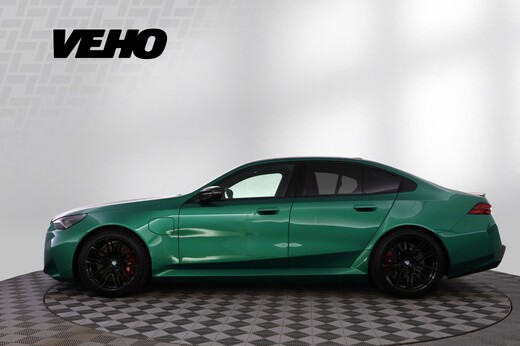 BMW M5 vaihtoauto