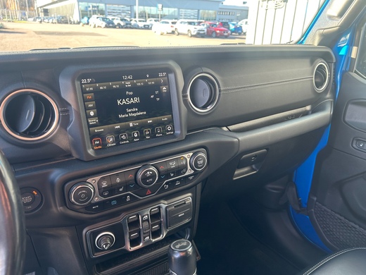 Jeep Wrangler vaihtoauto