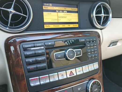 Mercedes-Benz SLK vaihtoauto