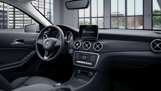 Mercedes-Benz GLA vaihtoauto