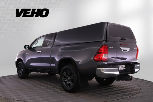 Toyota Hilux vaihtoauto