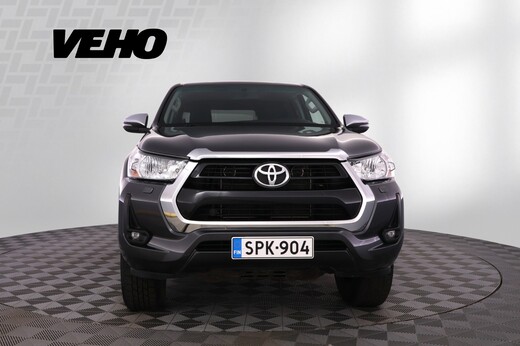 Toyota Hilux vaihtoauto