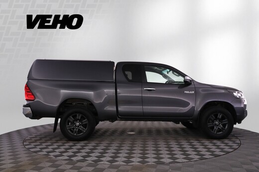 Toyota Hilux vaihtoauto