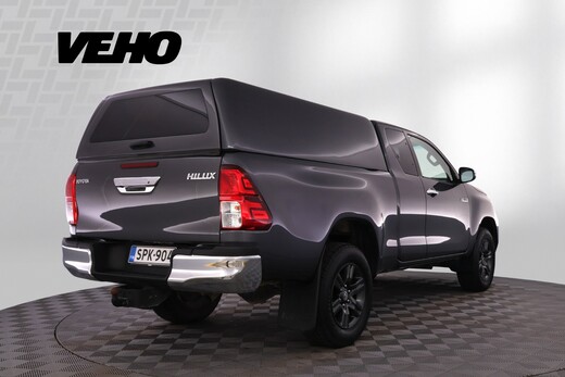 Toyota Hilux vaihtoauto