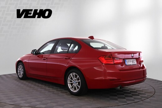 BMW 320 vaihtoauto