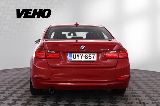 BMW 320 vaihtoauto