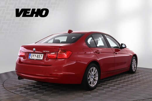 BMW 320 vaihtoauto