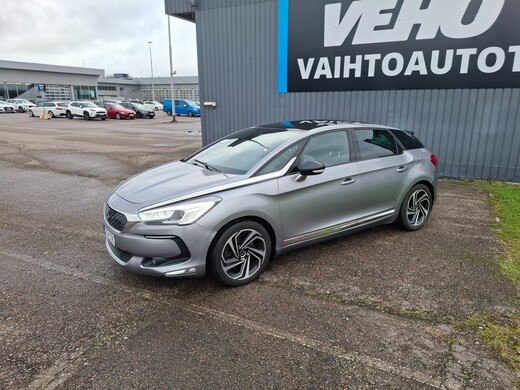 DS 5 vaihtoauto