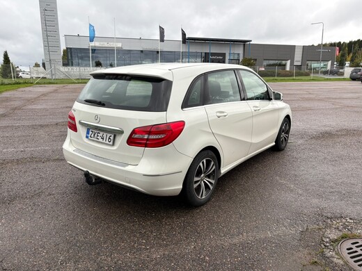 Mercedes-Benz B vaihtoauto