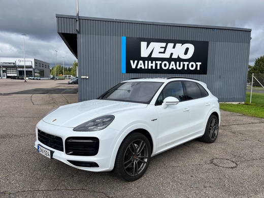 Porsche Cayenne vaihtoauto