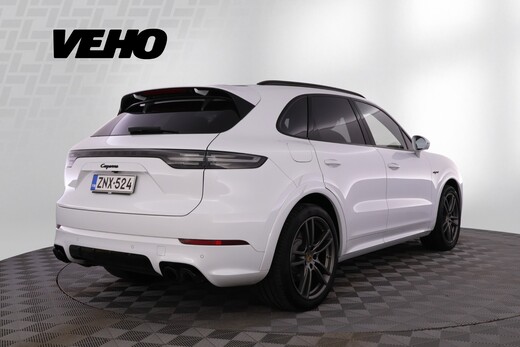Porsche Cayenne vaihtoauto