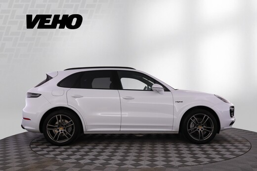Porsche Cayenne vaihtoauto