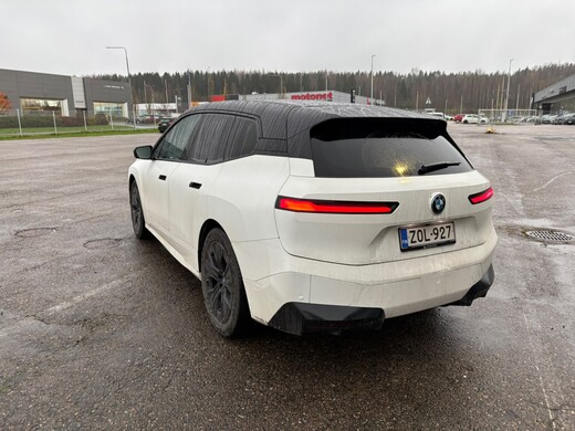 BMW iX vaihtoauto