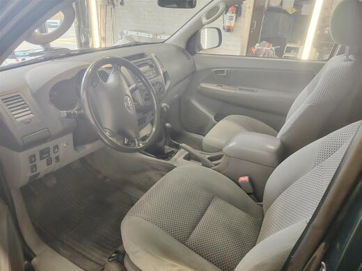 Toyota Hilux vaihtoauto