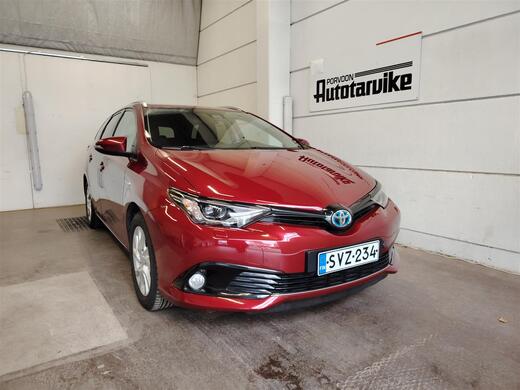 Toyota Auris vaihtoauto