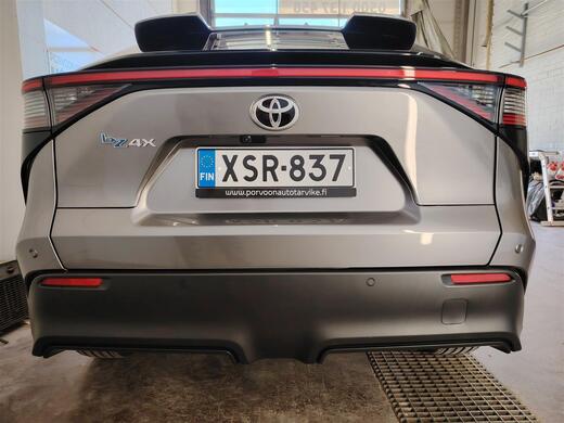 Toyota bZ4X vaihtoauto