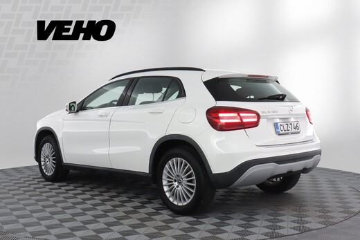 Mercedes-Benz GLA vaihtoauto