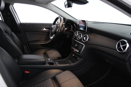 Mercedes-Benz GLA vaihtoauto