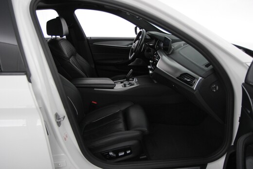 BMW M550d vaihtoauto