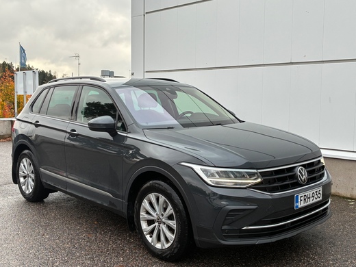 Volkswagen Tiguan vaihtoauto