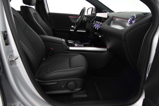 Mercedes-Benz EQA vaihtoauto