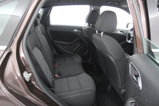 Mercedes-Benz B vaihtoauto